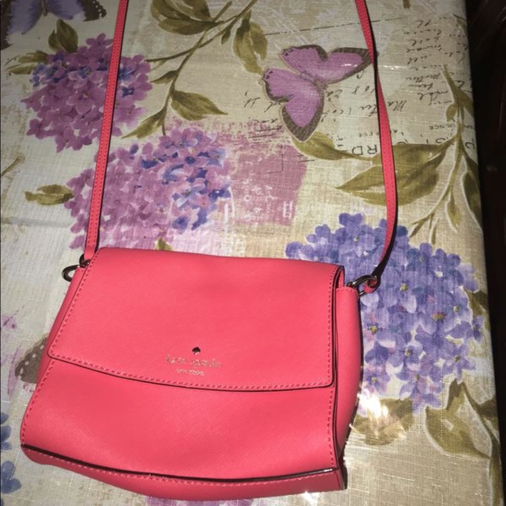 KATE SPADE BAGS!! ALL BRAND NEW - GOOD CONDITION - Picture 7 of 8